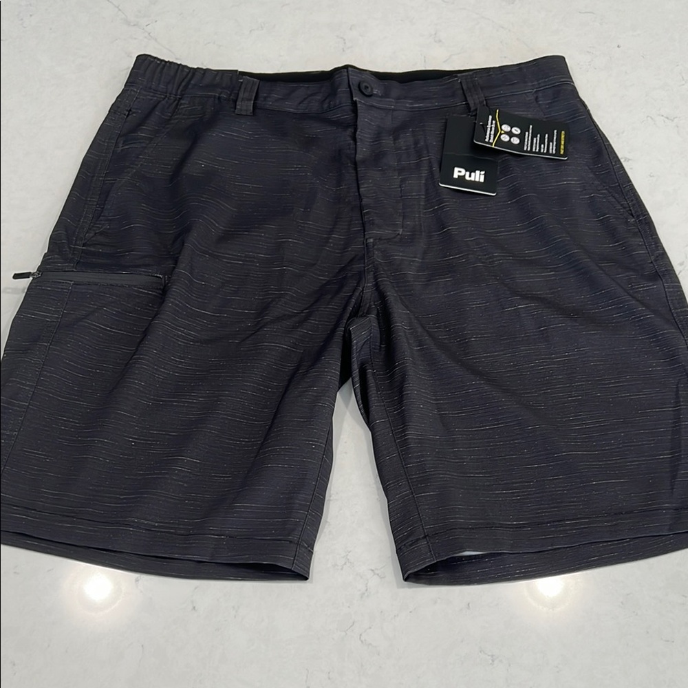 Puli Men's Black Shorts